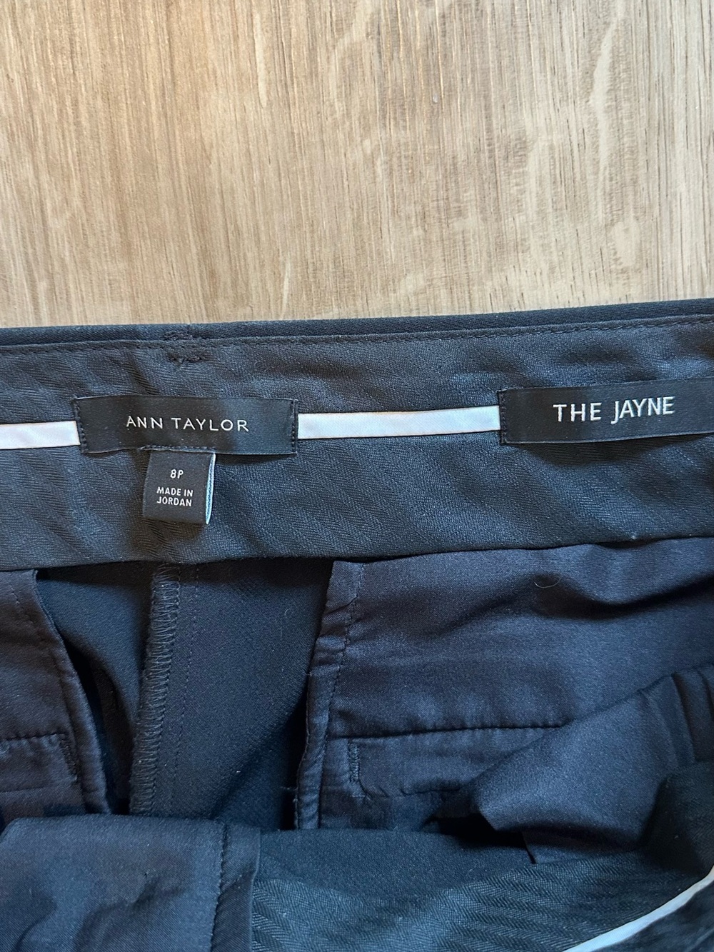 Ann Taylor the Jayne black dress pants 8p - Picture 2 of 4